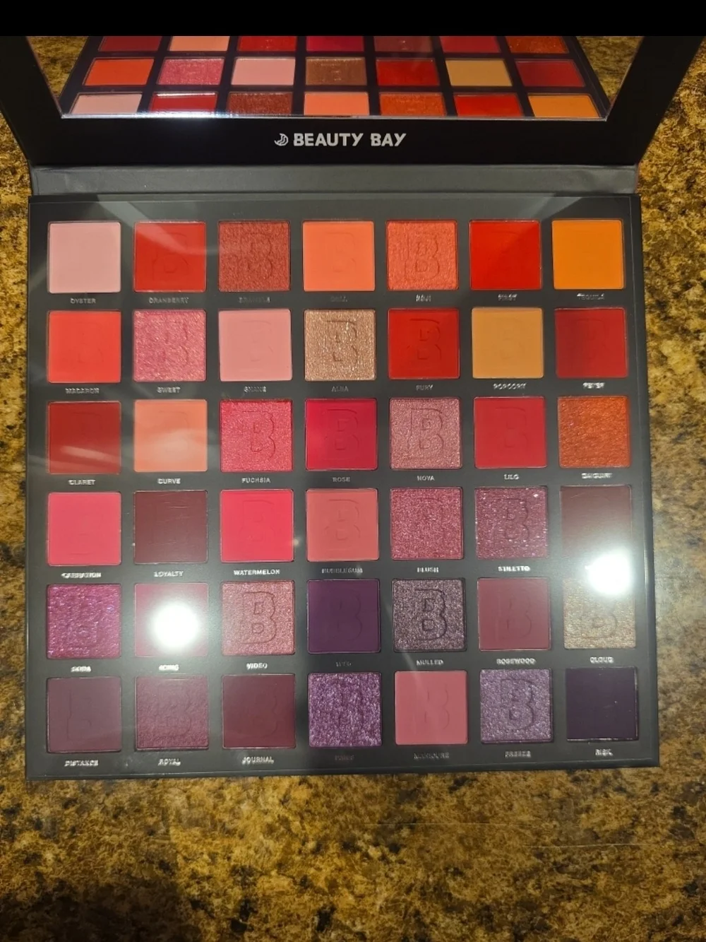 Beauty Bay Berries 42-Color Eyeshadow Palette